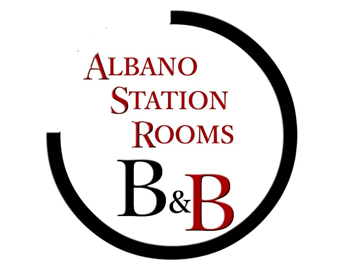לינה וארוחת בוקר Pavona Albano Station Rooms