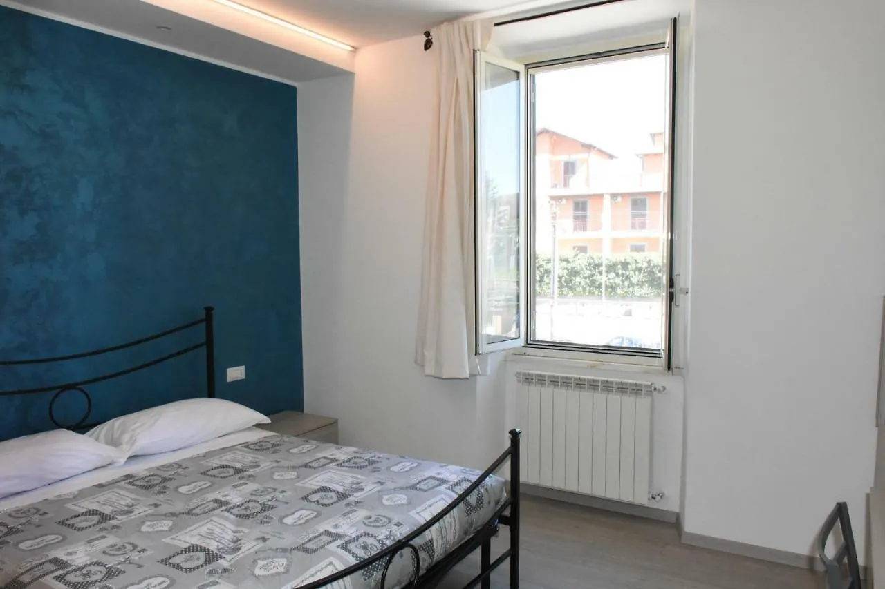 Pavona Albano Station Rooms